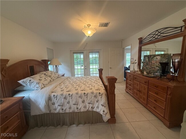 Building Photo - 799 94th Ave N