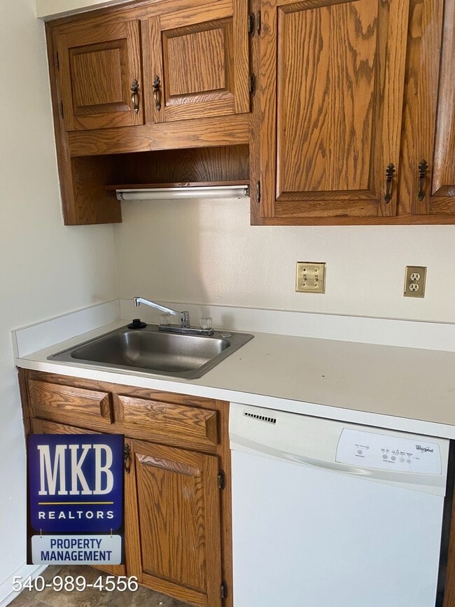 Photo - 216 Dalewood Ave
