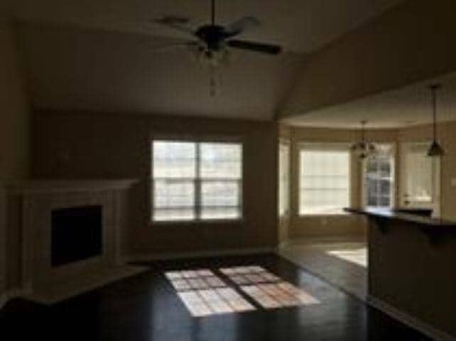 Photo - 100 Clay Hills Dr