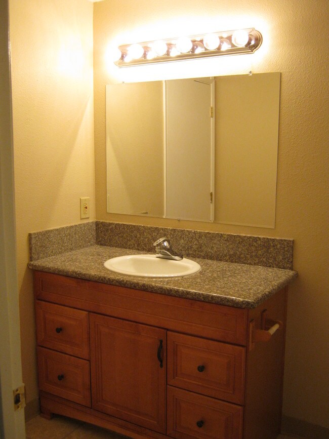 Granite Counters and Oak Cabinets