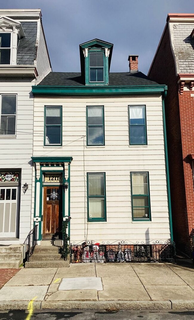 Photo - 1211 Green St Unidad Apt #2