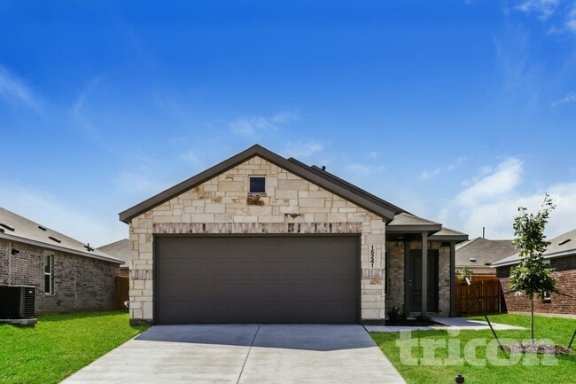 Building Photo - 15241 Grappling Irons Ln