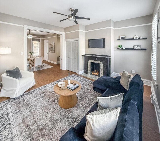 Photo - 715 N Beatty St