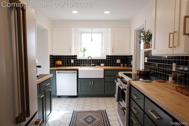 Photo - 505 Catalpa Dr