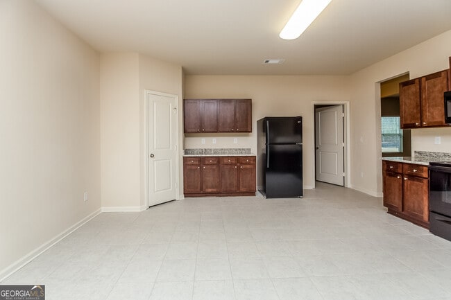 Photo - 30 Olivia Wy