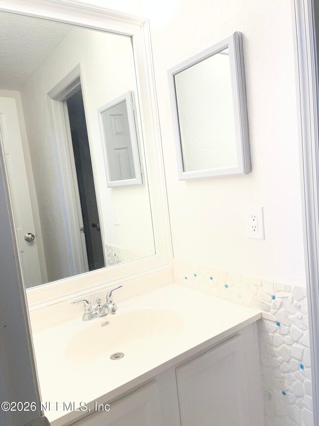 Photo - 2202 Wood Hill Pl Unidad 2202