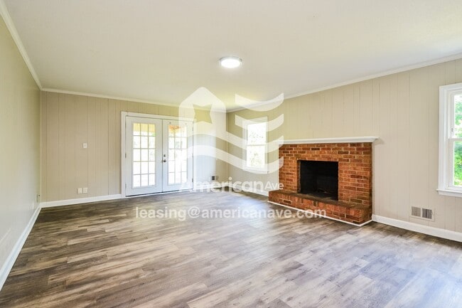 19 Guernsey Dr