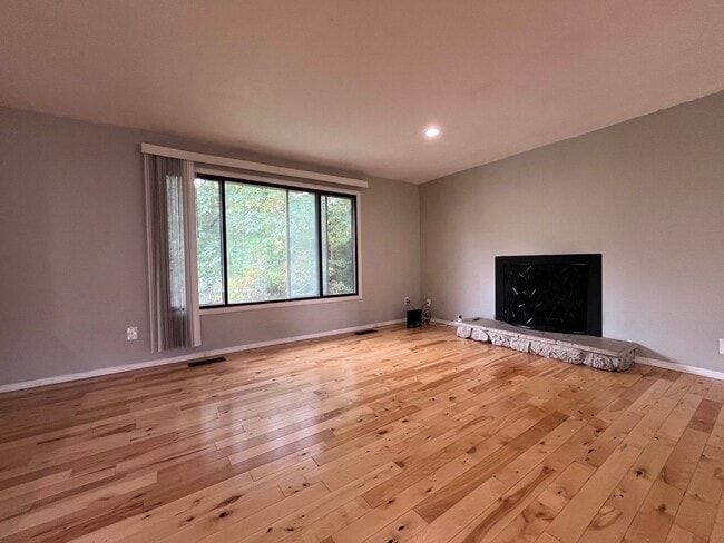 Photo - Updated Milwaukie Home - Huge Yard, Basement, and Garage Included!