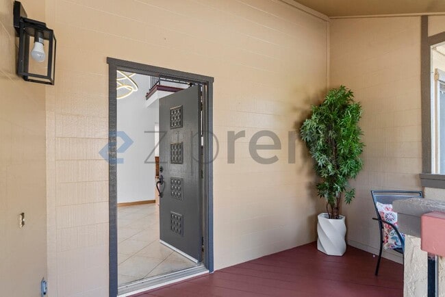 Photo - 408 Green Hills Dr