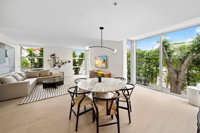 Building Photo - 600 76th St Unit 101