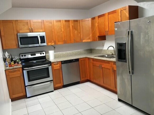 Photo - 6313 Hayes St