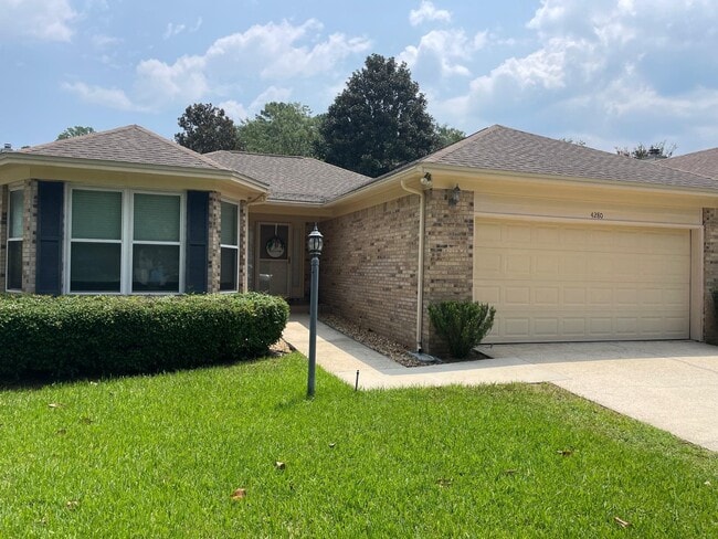 Building Photo - 4280 Riverchase Dr