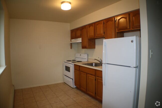 Building Photo - 104 S Franklin St Unit 108B4 Rental