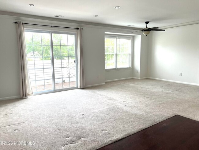 Building Photo - 458 Magnolia Ct Unit 458 Rental