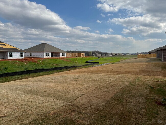 Photo - 12660 Whitcomb Cir