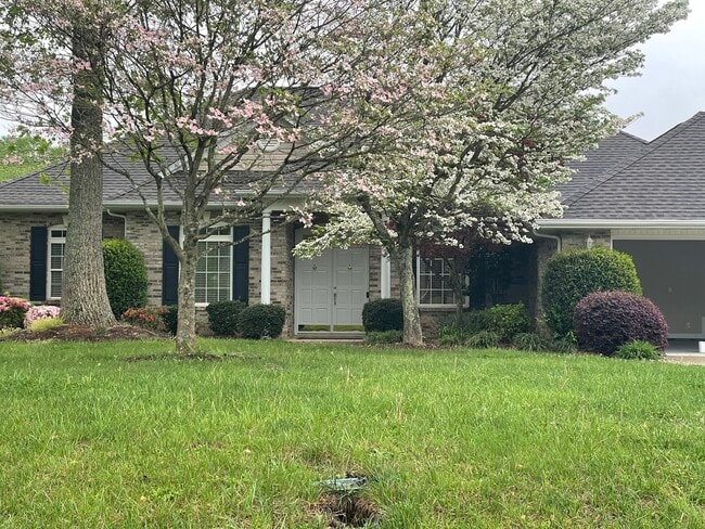 Building Photo - 1855 Cameron Heights Cir