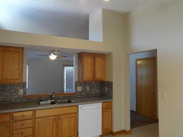 Photo - 7898 Antonio Ln