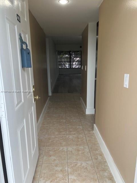 Photo - 1715 Whitehall Dr Unit 405