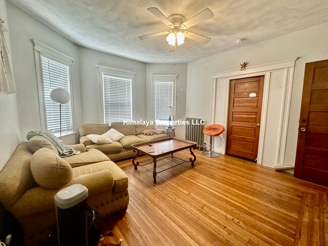 Photo - 205 College Ave Unit #2