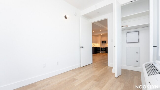 Photo - 1042 President St Unit 8D