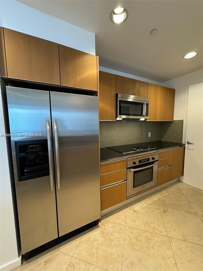 Photo - 1060 Brickell Ave Unidad 2703