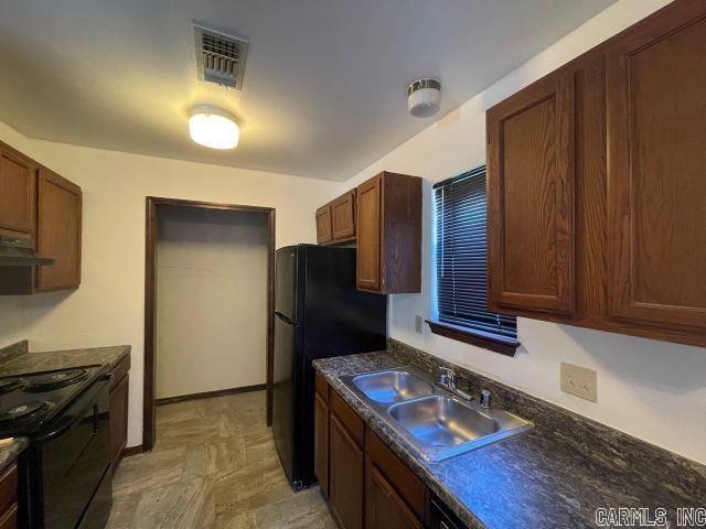 Photo - 11603 Warren Rd