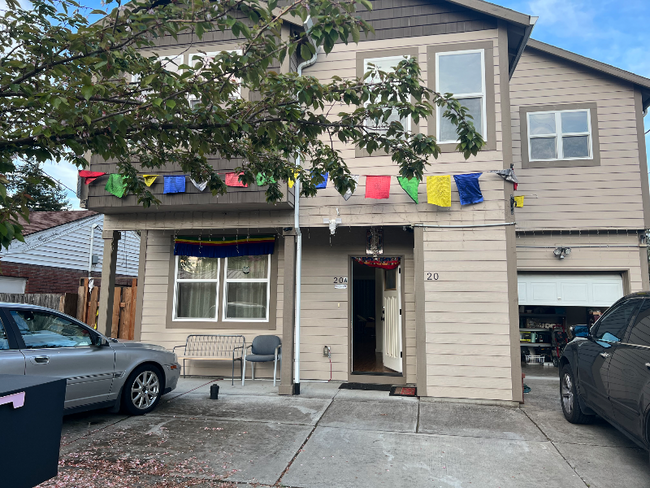 Photo - 20a SE 129th Ave Casa