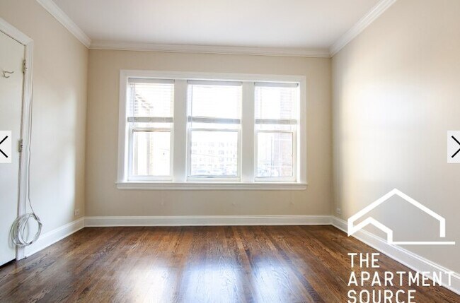 Photo - 646 W Roscoe St Unit 2