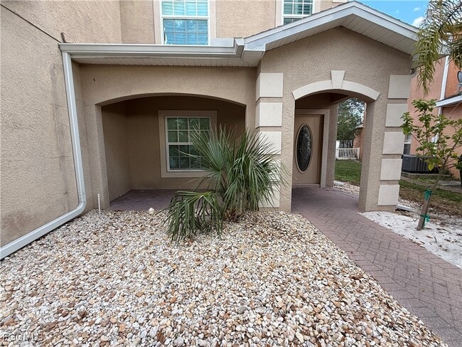 Building Photo - 8258 Silver Birch Way