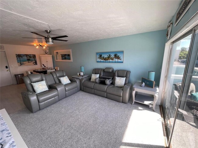 Photo - 223 Columbia Dr Unit 211