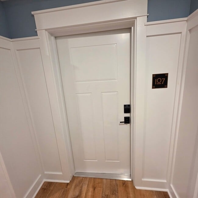 Photo - 843 Main St Unit 107