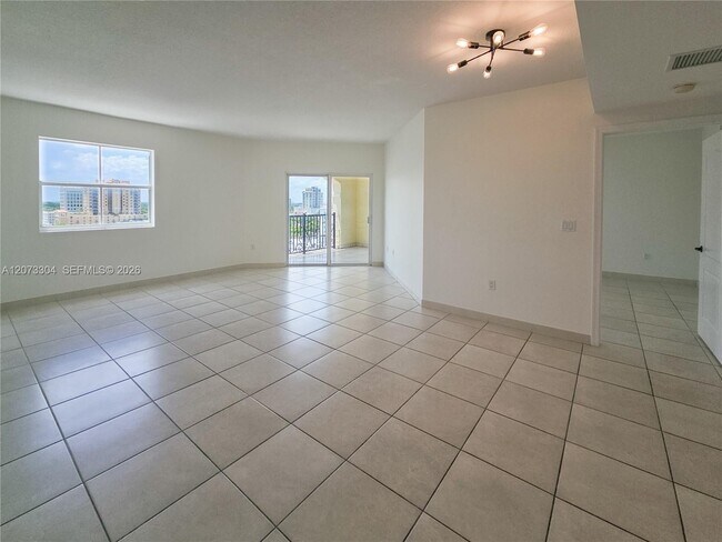 Photo - 1627 SW 37th Ave Unit 803