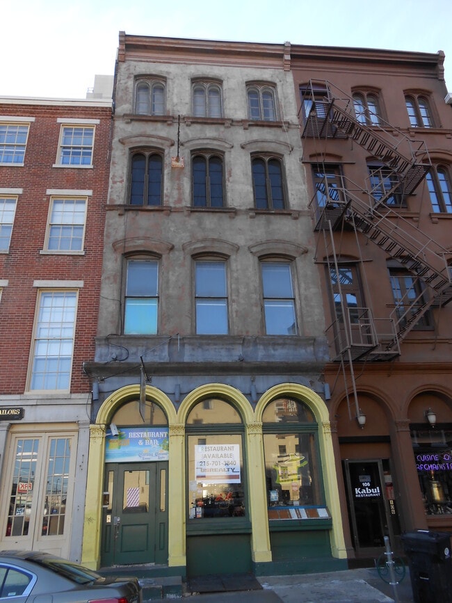 Building Photo - 104 Chestnut St Unit 4