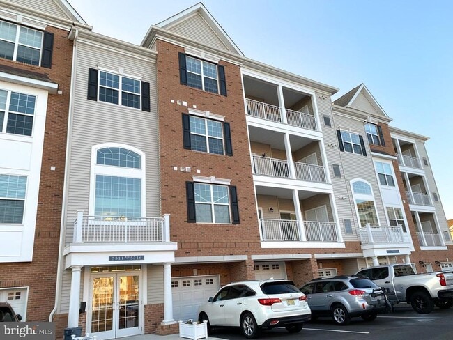 Building Photo - 5333 Palomino Ct