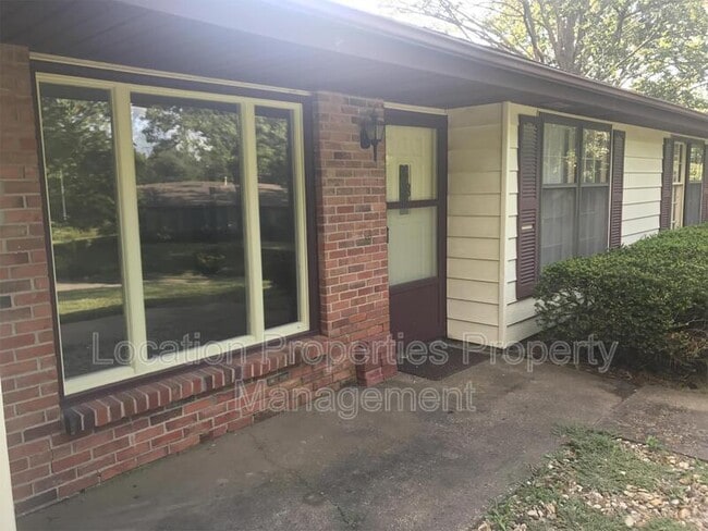 Building Photo - 2503 Missouri St Rental