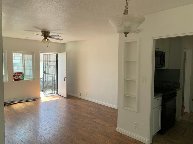 Photo - 3043 Franklin Ave Unit 3043
