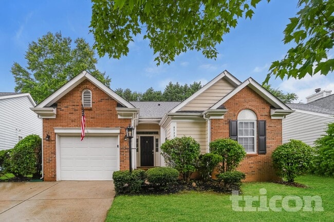 Building Photo - 8523 Lockerbie Ln