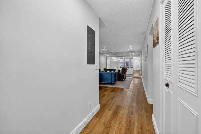 Photo - 448 Franconia Cir