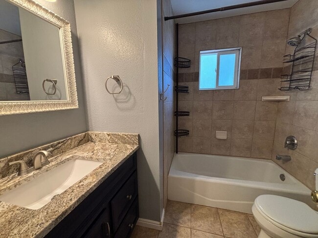 Photo - 4 Bedroom 2 Bathroom