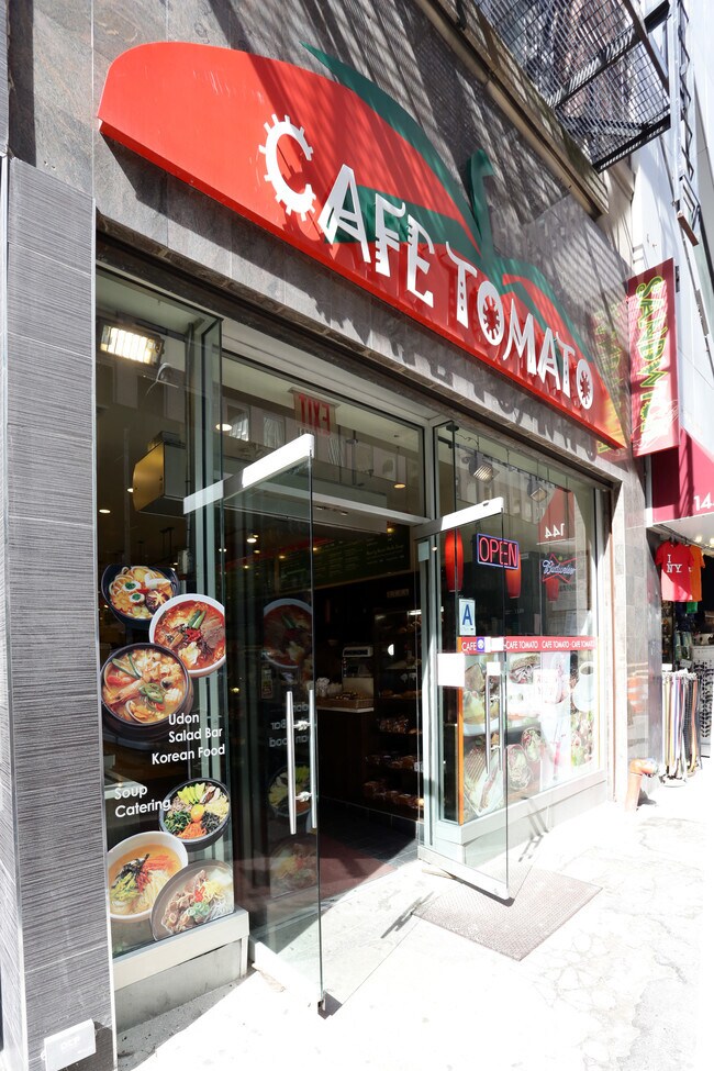 Photo - 142 Fulton St