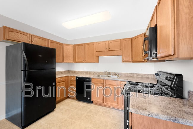 Photo - 5611 Sycamore Glen Rd