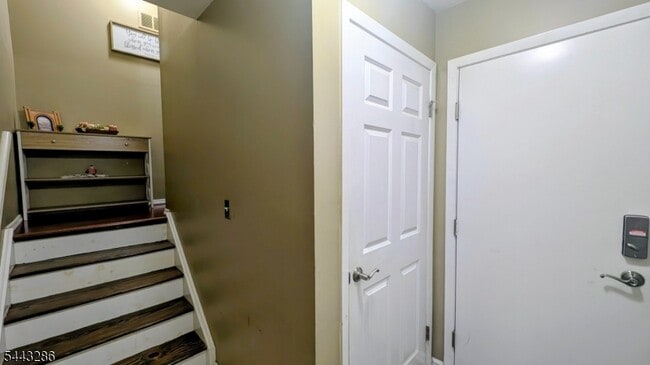 Photo - 180 Whisper Way E