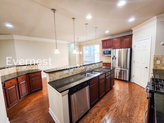 Photo - 1656 Danbury Parc Pl