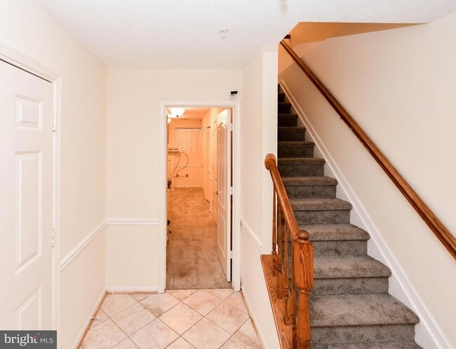 Photo - 1401 Deep Gorge Ct