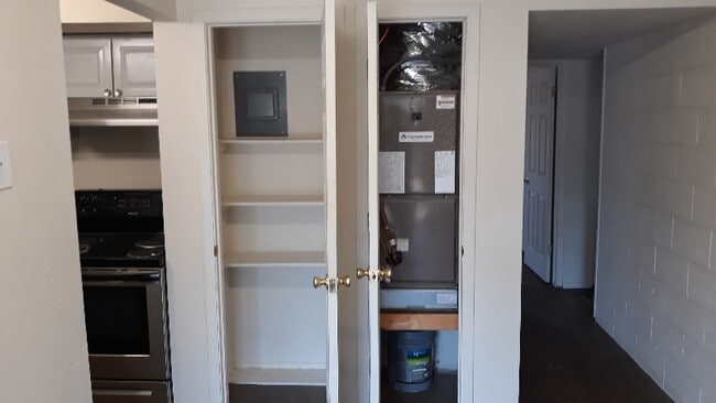 Photo - 2608 2nd Ave