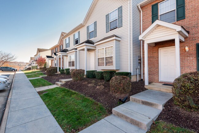 Photo - Pheasant Run Townhomes/Student Housing
