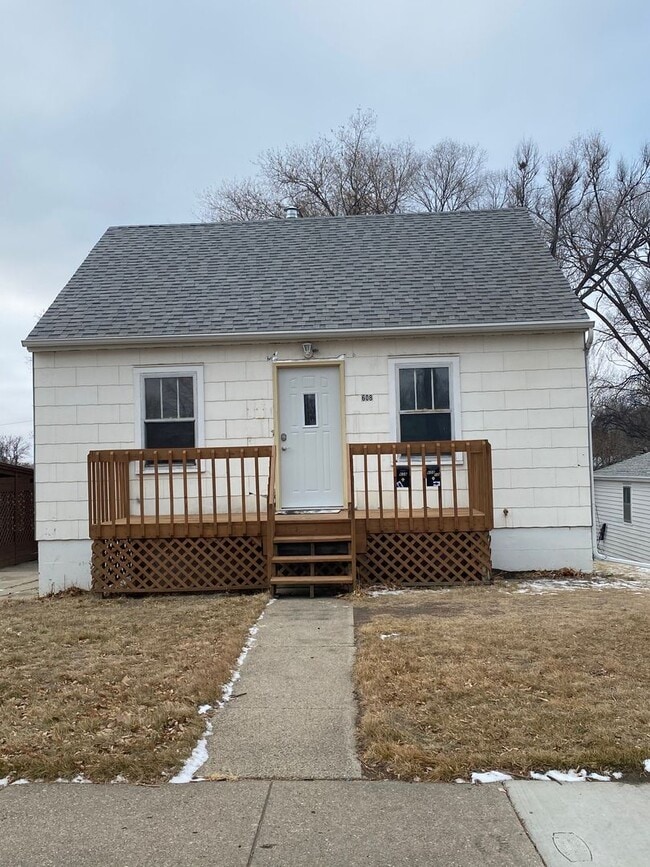 Building Photo - 608 N 19th St Unit Lower