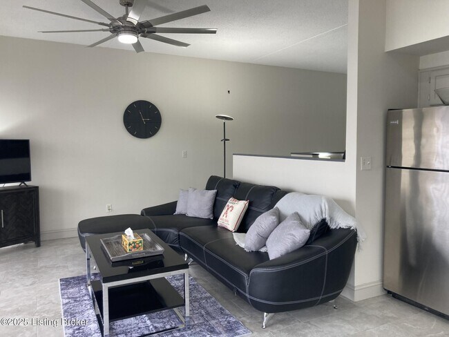 Photo - 1 Riverpointe Plaza Unit 321
