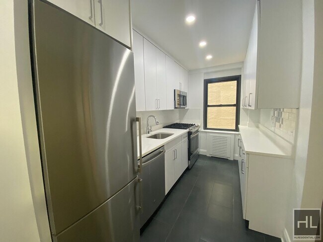 Photo - EAST 57 STREET Unit 7C