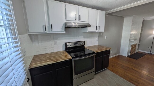 Photo - 121 Nesper Rd
